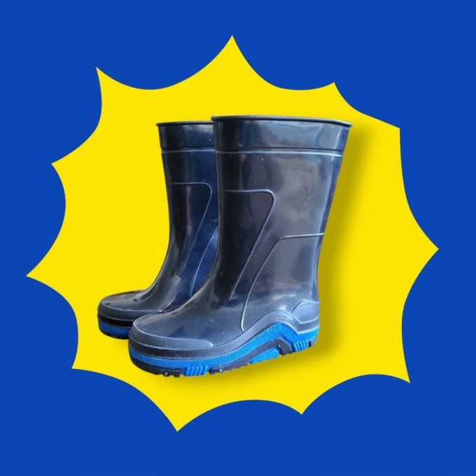 Bottes de pluie bleues - P 22/23 